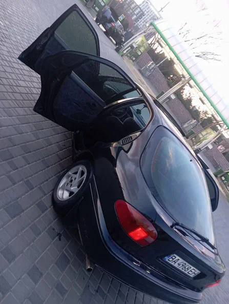 Ford Mondeo 1993 - 5