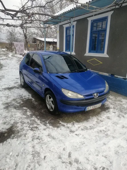 Peugeot 206 2001 - 12