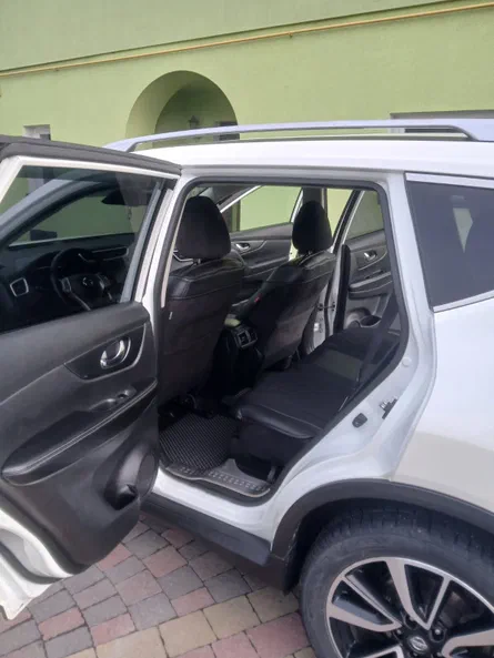 Nissan X-Trail 2015 - 9