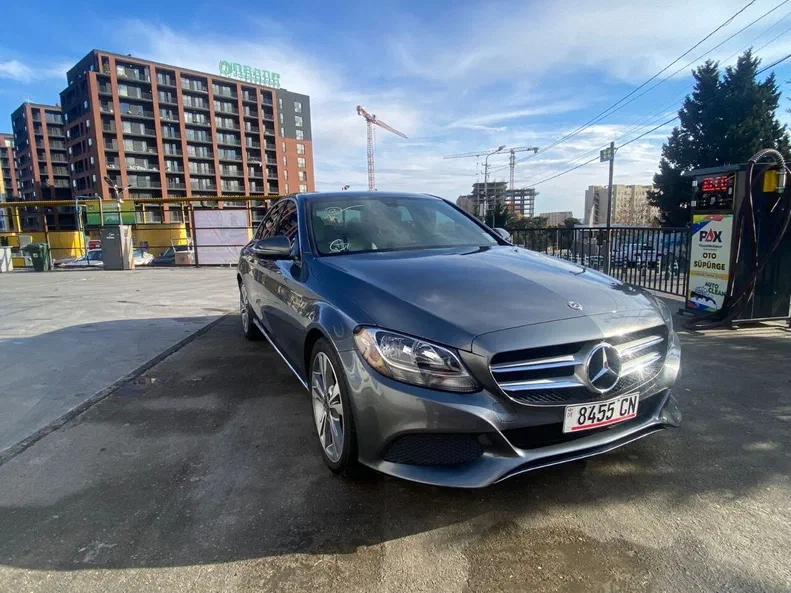 Mercedes-Benz C-Класс 2018