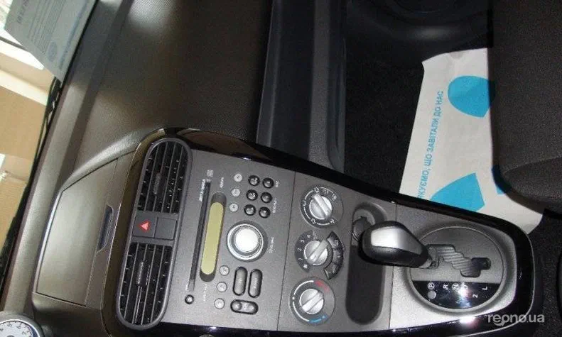 Suzuki Splash 2014 - 8