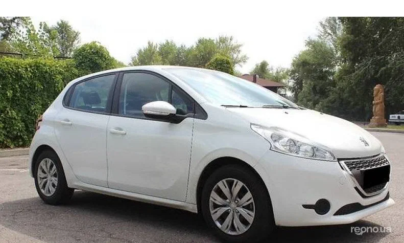 Peugeot 208 2013 - 6