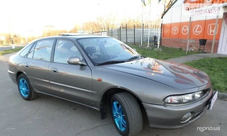 Mitsubishi Galant 1993 - 10