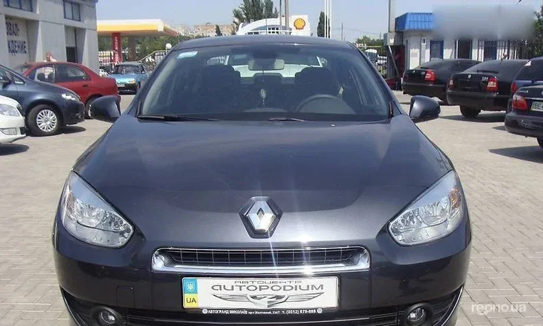 Renault Fluence 2011 - 16