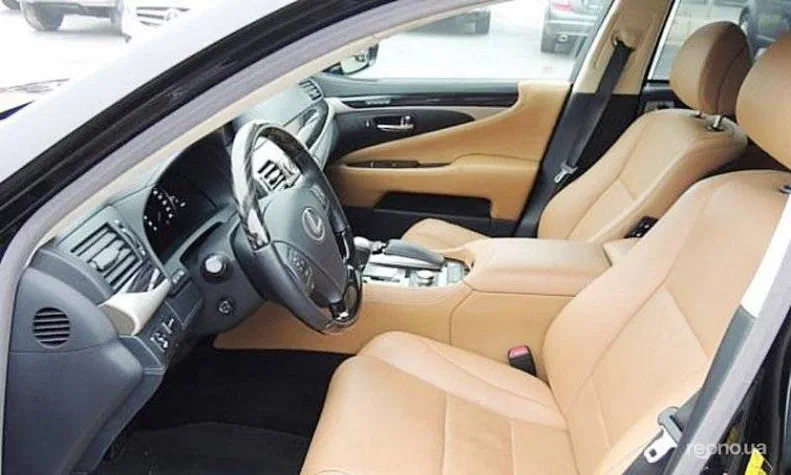 Lexus LS 2013 - 8