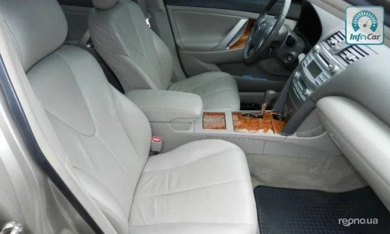 Toyota Camry 2009 - 7