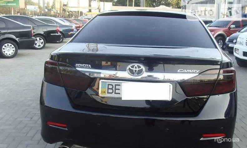 Toyota Camry 2012 - 4