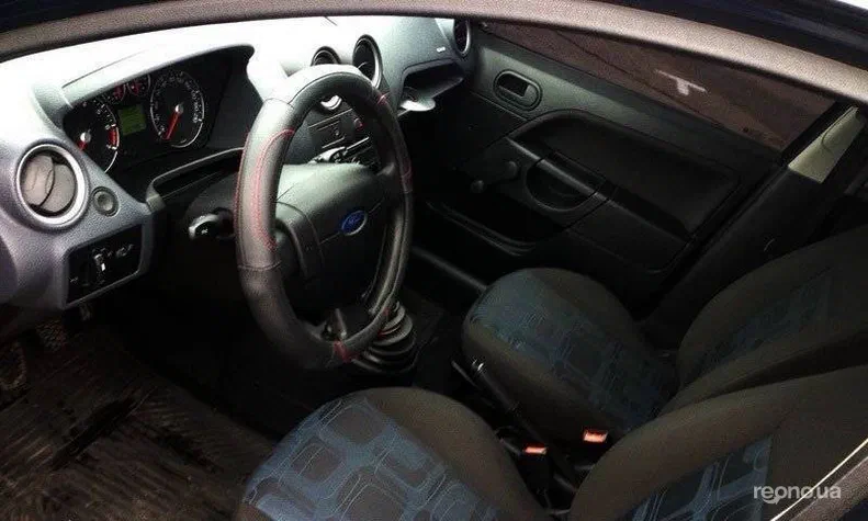 Ford Fiesta 2007 - 5