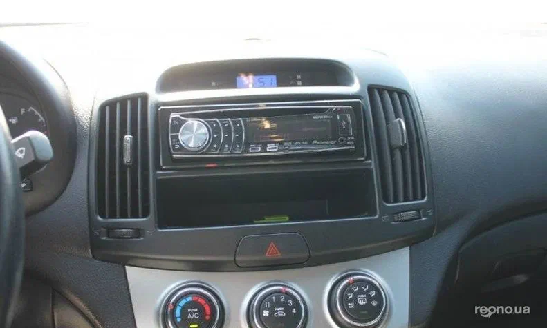 Hyundai Elantra 2011 - 5