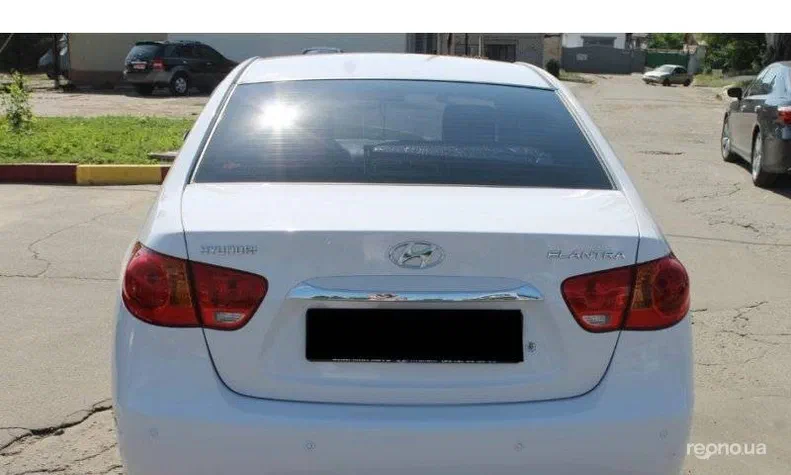 Hyundai Elantra 2011 - 12
