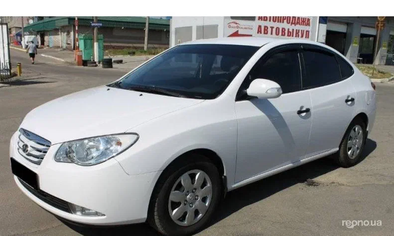Hyundai Elantra 2011 - 1
