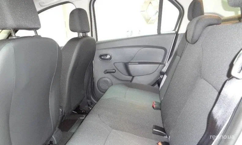 Renault Logan 2015 - 2