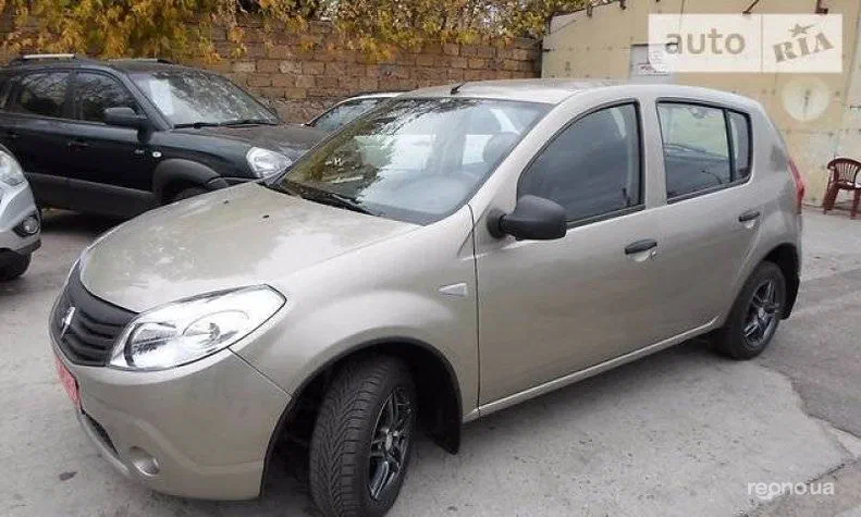 Renault Sandero 2011 - 1
