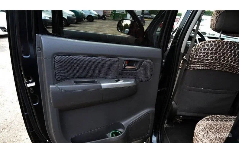 Toyota Hilux 2012 - 6