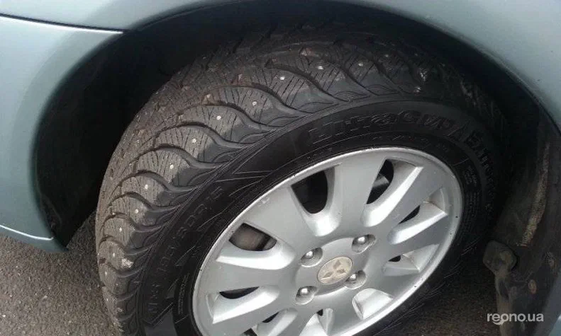 Mitsubishi Carisma 2003 - 0