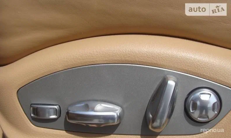 Porsche Cayenne 2013 - 6