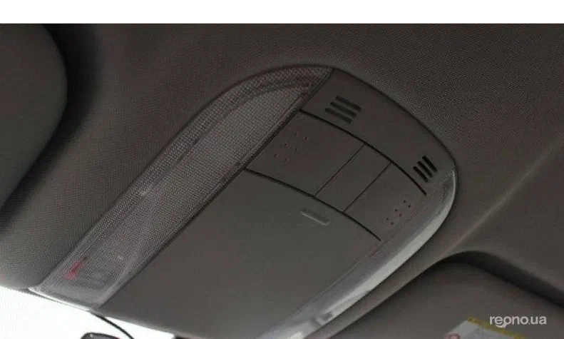 Toyota Auris 2012 - 0