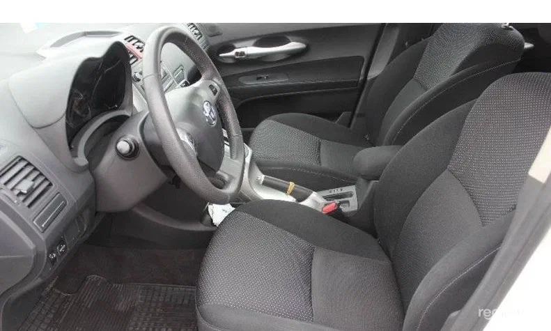 Toyota Auris 2012 - 14