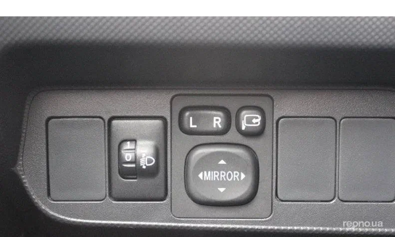 Toyota Auris 2012 - 12