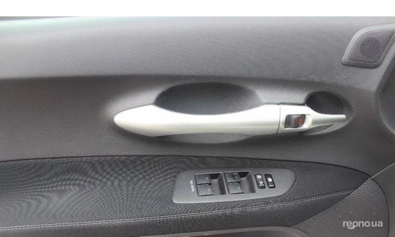 Toyota Auris 2012 - 15