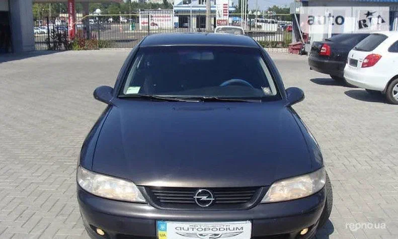 Opel Vectra 2000 - 1