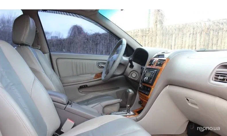 Nissan Maxima 2002 - 4