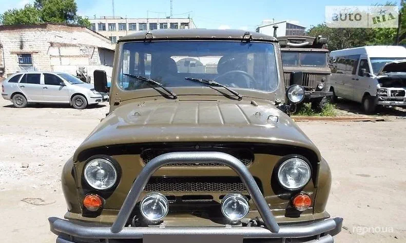 УАЗ 3151 1990 - 12