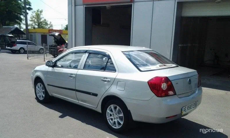 Geely MK 2009 - 3