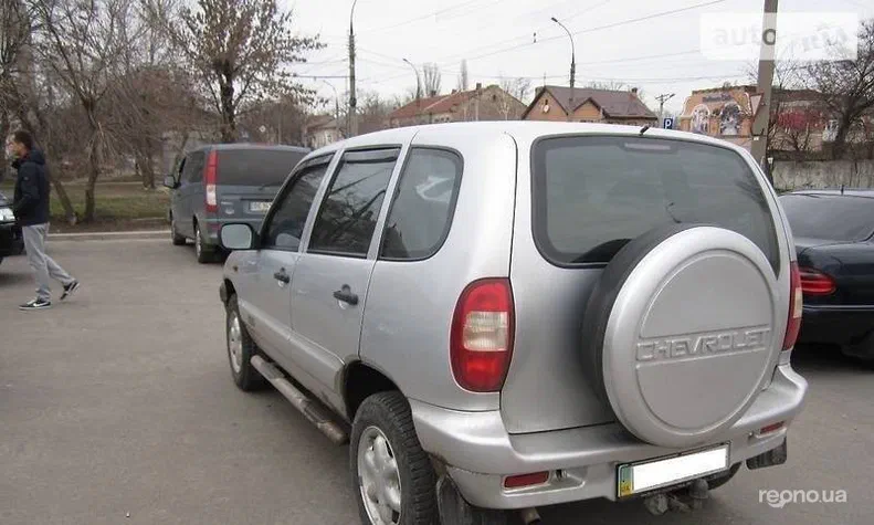 Chevrolet Niva 2006 - 6