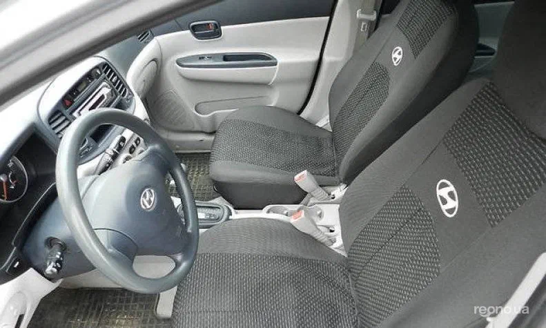 Hyundai Accent 2008 - 4