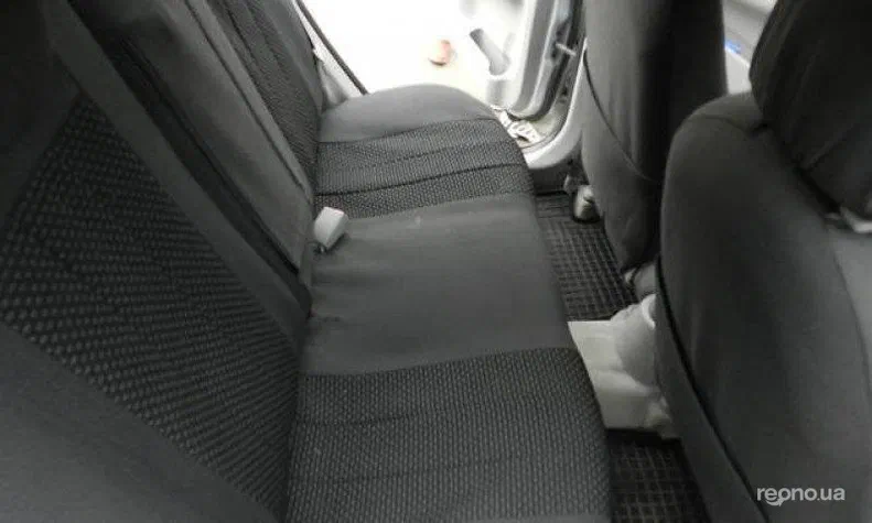 Hyundai Accent 2008 - 5