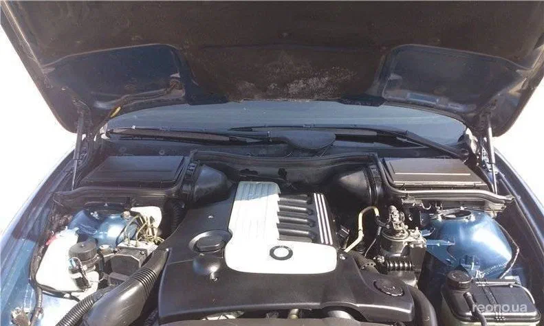 BMW M5 2000 - 1