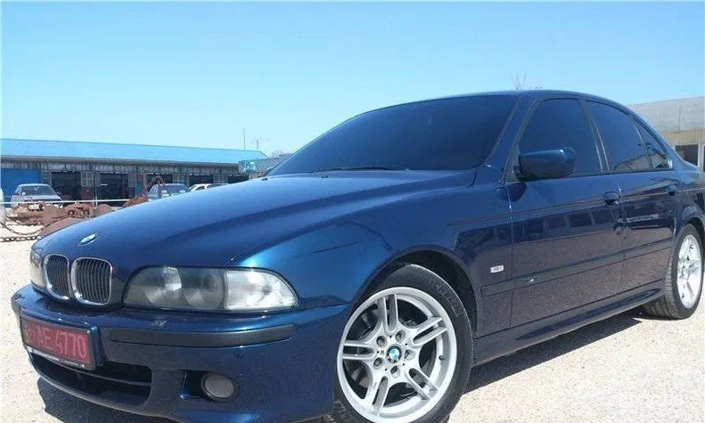 BMW M5 2000 - 10