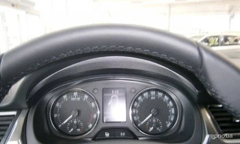 Skoda Rapid 2014 - 6