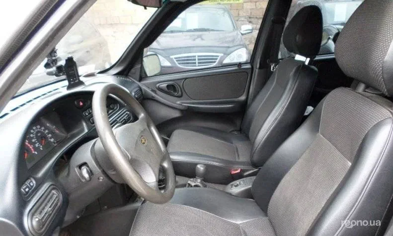 Chevrolet Niva 2008 - 5