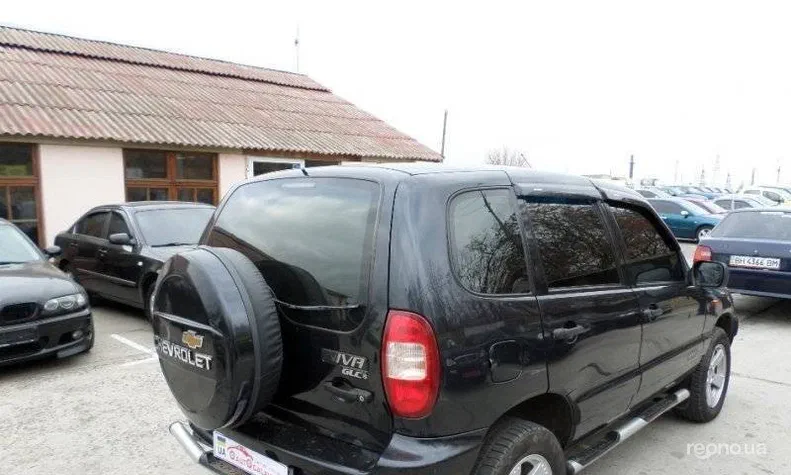 Chevrolet Niva 2008 - 8