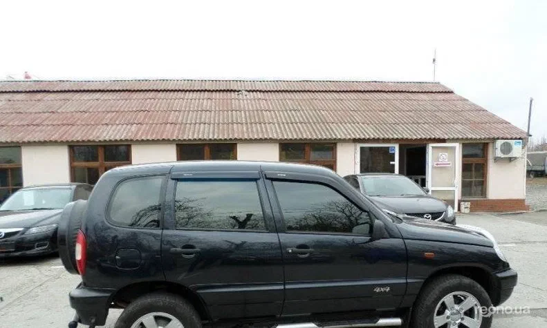 Chevrolet Niva 2008 - 11