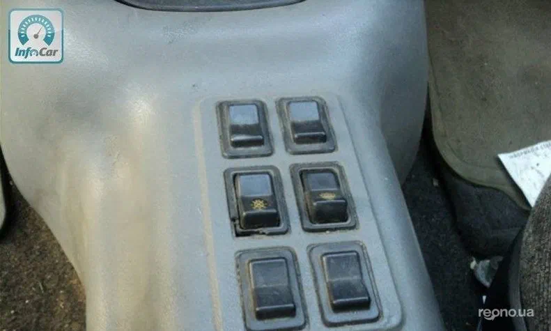 ГАЗ 3110 «Волга» 2000 - 10