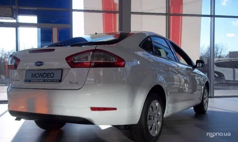 Ford Mondeo 2014 - 6