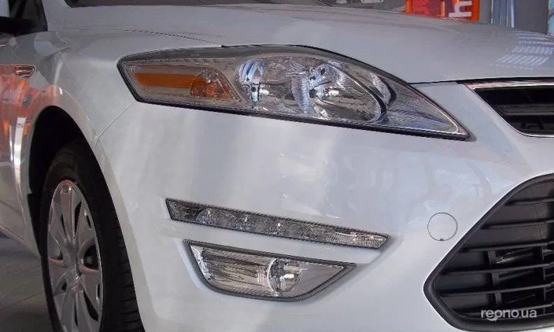 Ford Mondeo 2014 - 8