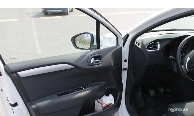 Citroen C4 2012 - 4