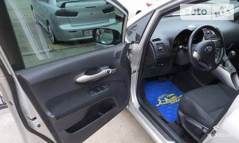 Toyota Auris 2007 - 6