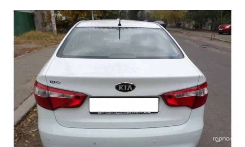 Kia Rio 2013 - 12