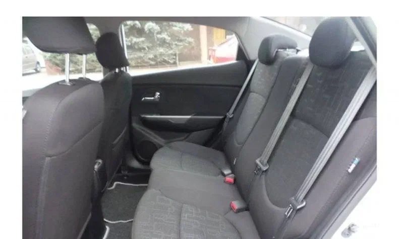 Kia Rio 2013 - 5