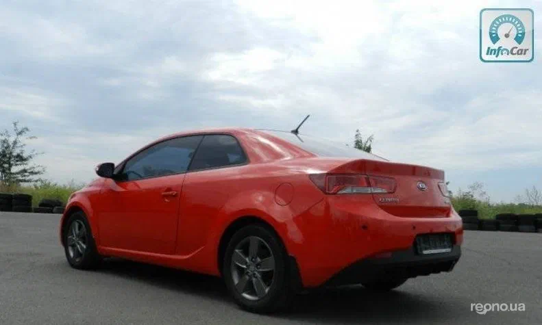 Kia Cerato 2011 - 9