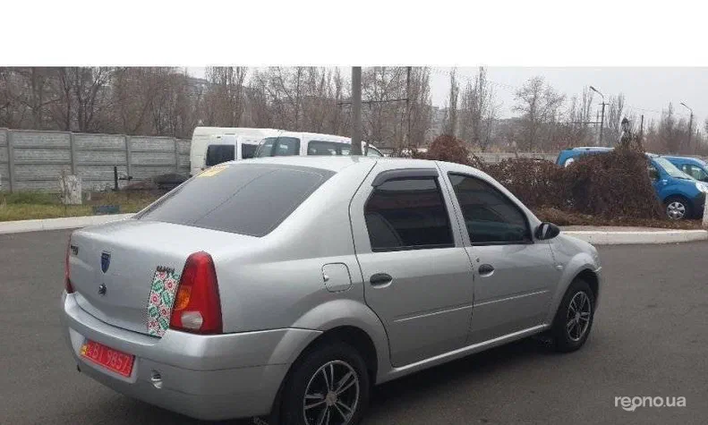 Renault Logan 2007 - 1