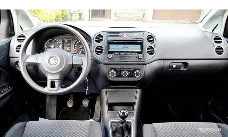 Volkswagen Golf 2011 - 5