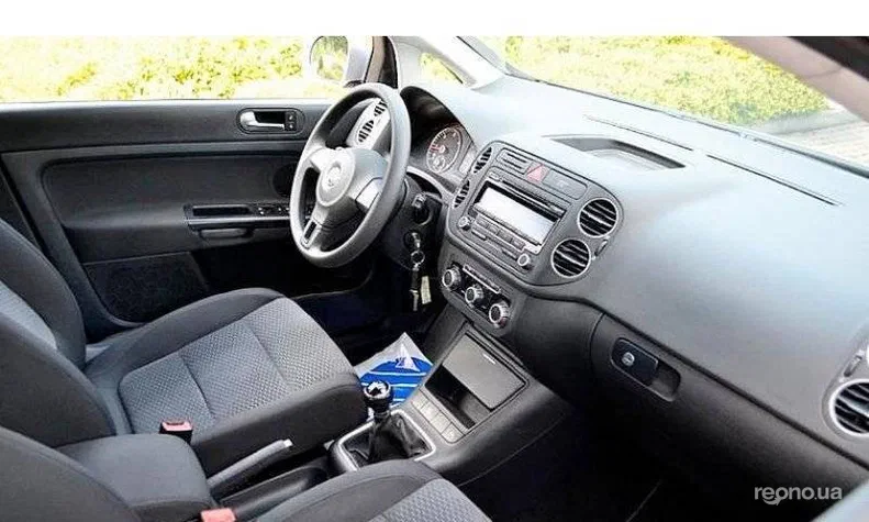 Volkswagen Golf 2011 - 7