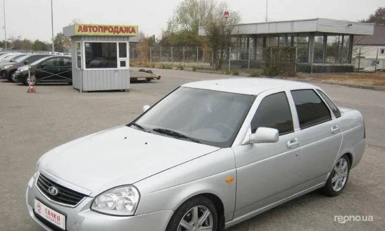 Lada (ВАЗ) Priora 2011 - 2