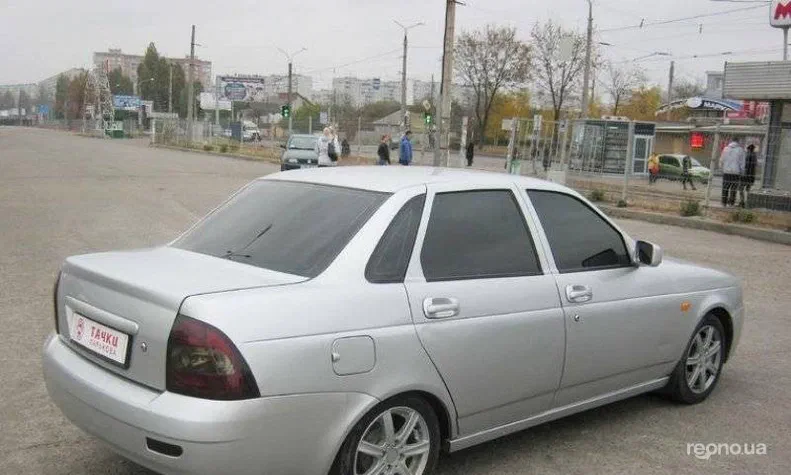 Lada (ВАЗ) Priora 2011 - 5